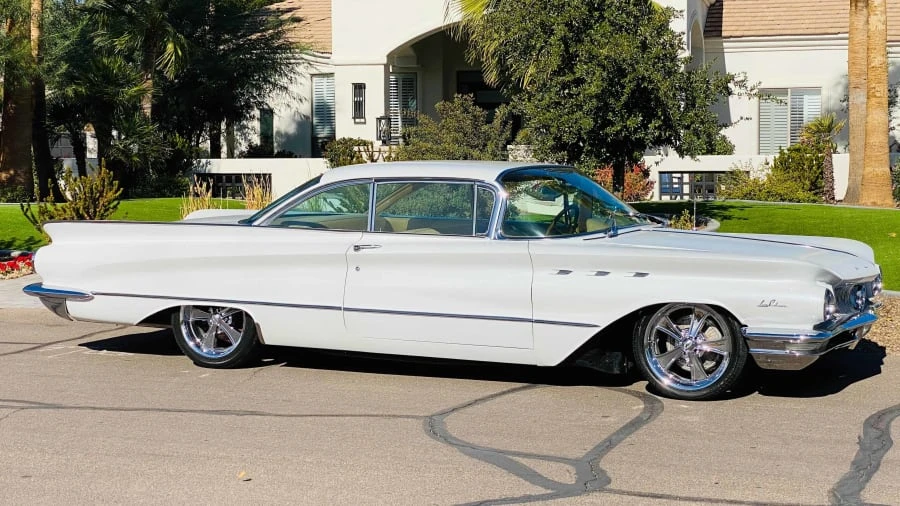 1960 Buick LeSabre - Image 8 of 12