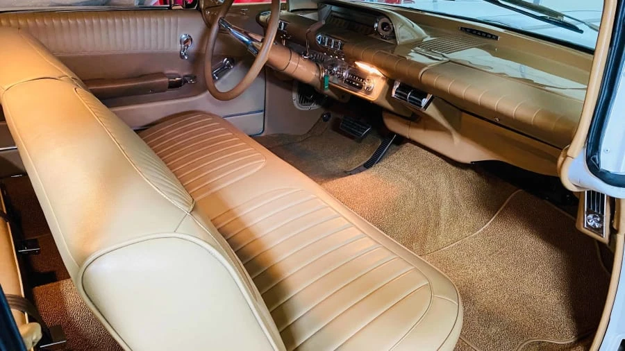 1960 Buick LeSabre - Image 5 of 12