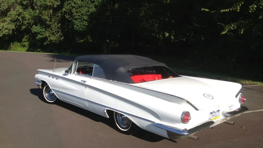 1960 Buick LeSabre - Image 2 of 8
