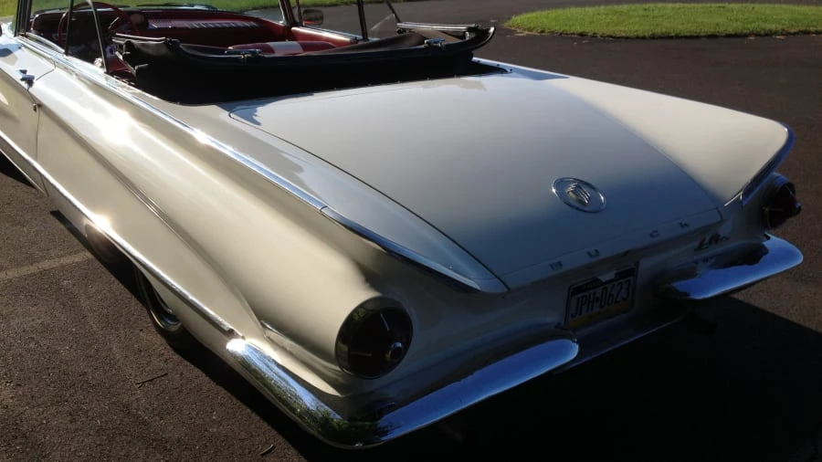 1960 Buick LeSabre - Image 7 of 8