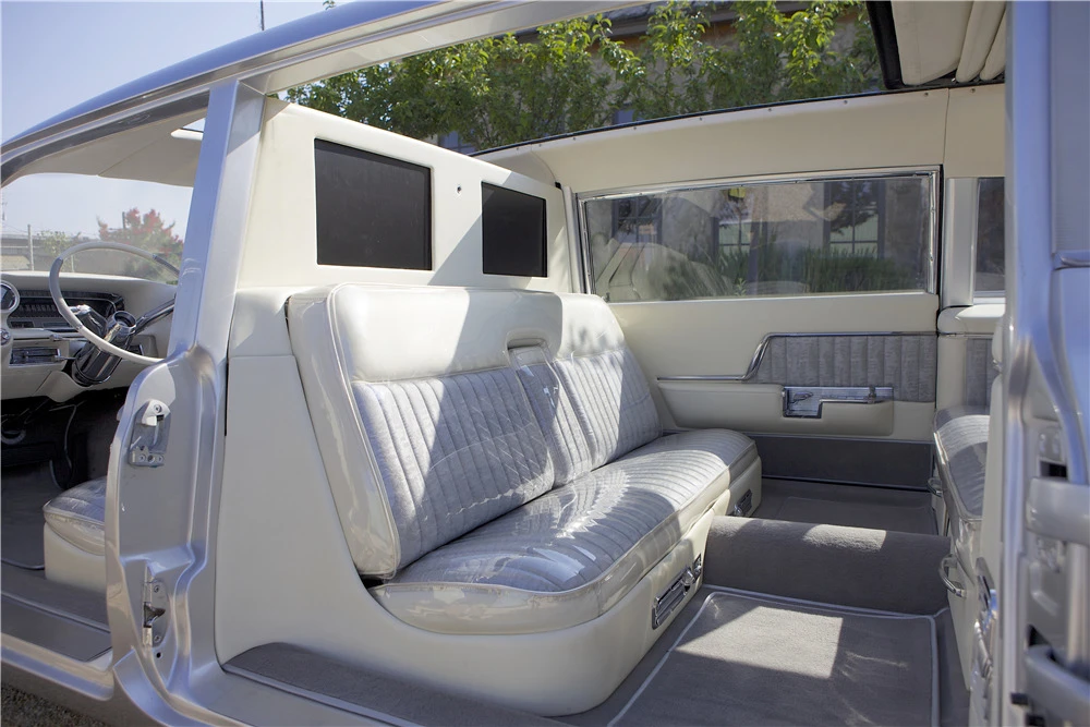 1960 Cadillac Series 70 & 75 - Image 5 of 6