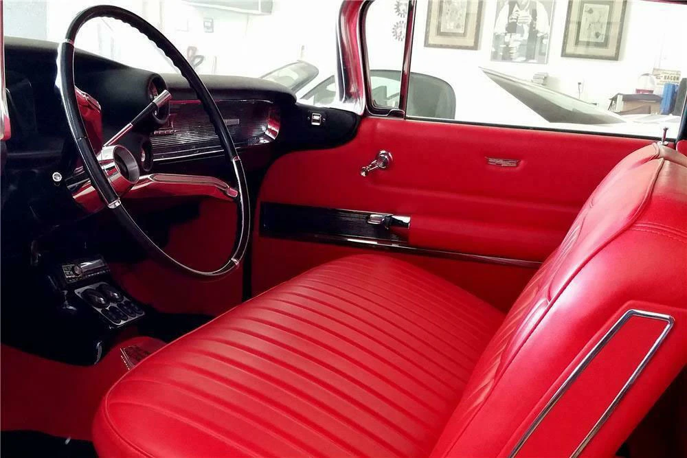 1960 Cadillac Series 62 5th Gen - Image 4 of 5