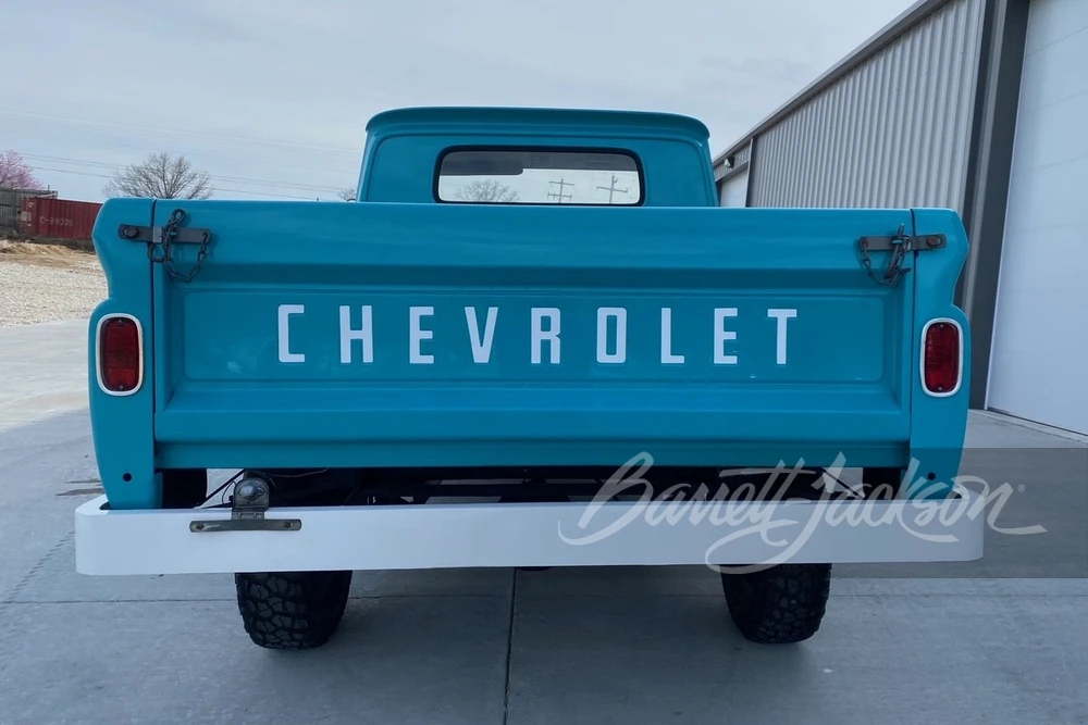1960 Chevrolet Task Force - Image 10 of 17