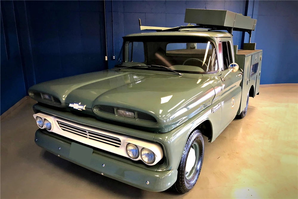 1960 Chevrolet Task Force - Image 2 of 8