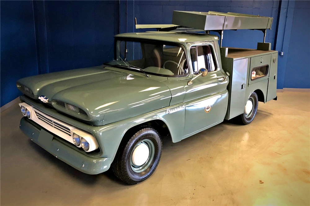 1960 Chevrolet Task Force - Image 8 of 8