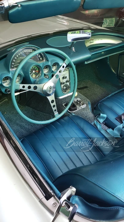 1960 Chevrolet Corvette C1 - Image 4 of 31