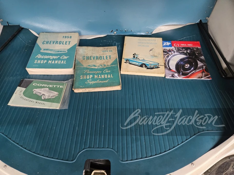 1960 Chevrolet Corvette C1 - Image 17 of 31
