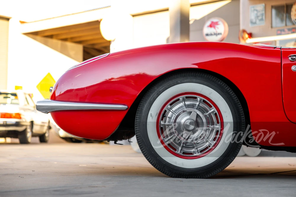 1960 Chevrolet Corvette C1 - Image 15 of 31