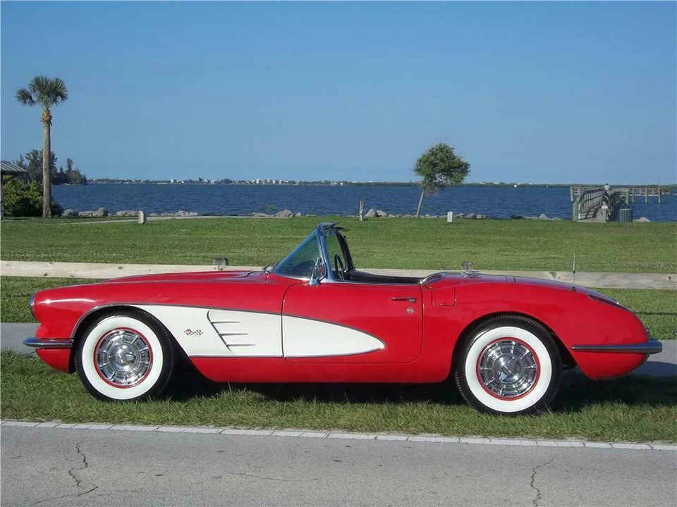 1960 Chevrolet Corvette C1 - Image 4 of 4