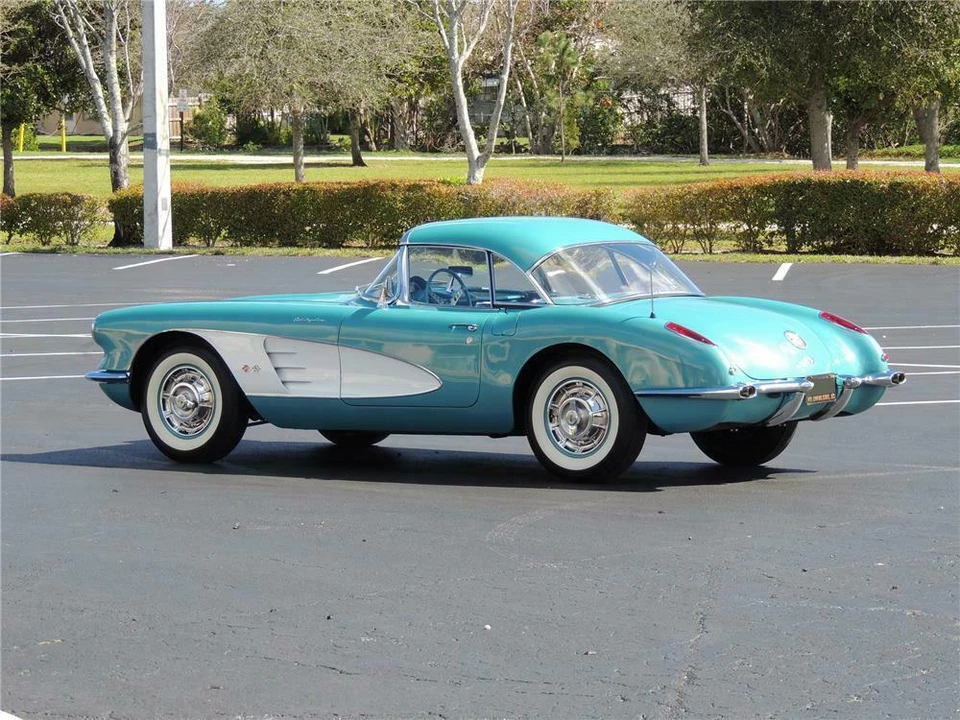 1960 Chevrolet Corvette C1 - Image 5 of 5