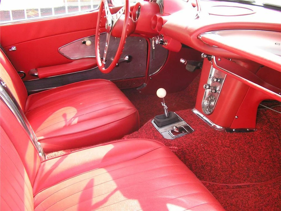 1960 Chevrolet Corvette C1 - Image 4 of 5