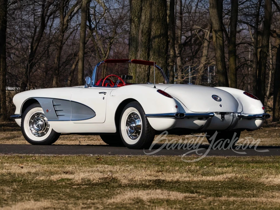 1960 Chevrolet Corvette C1 - Image 2 of 12