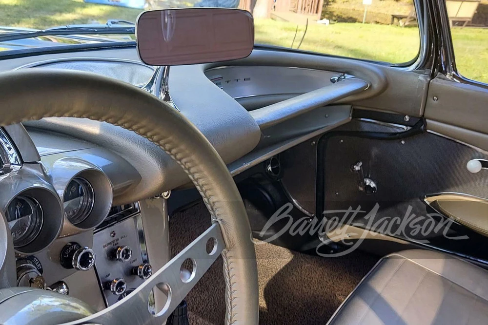 1960 Chevrolet Corvette C1 - Image 28 of 31