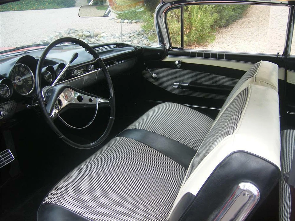 1960 Chevrolet Impala 2nd Gen - Image 4 of 5