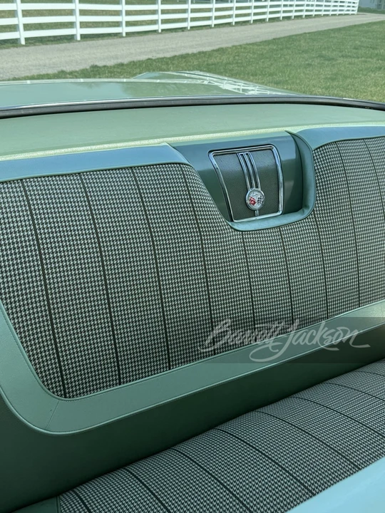 1960 Chevrolet Impala 2nd Gen - Image 7 of 13