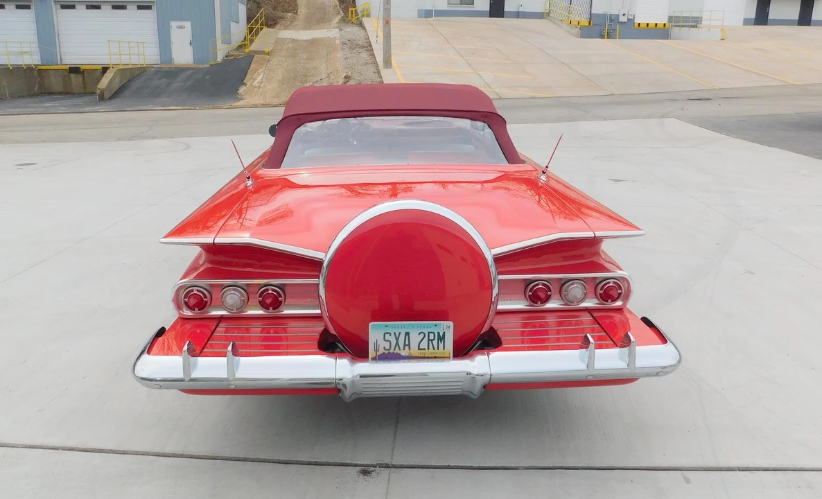 1960 Chevrolet Impala 1st Gen - Image 13 of 21