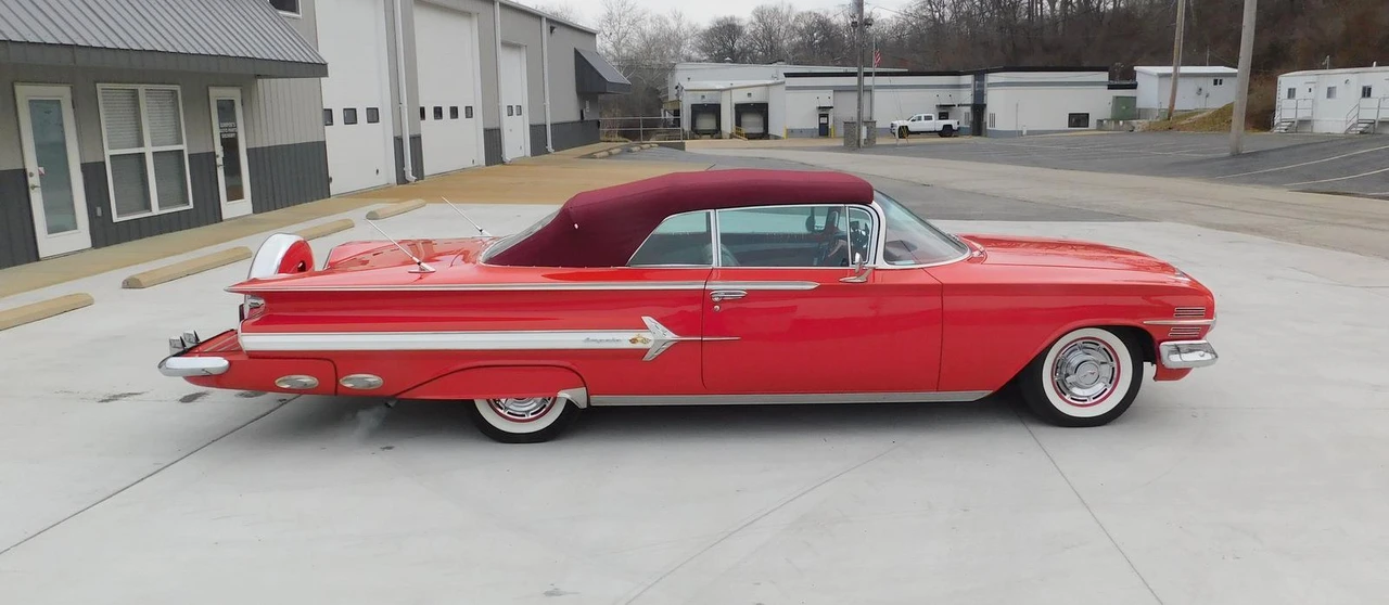 1960 Chevrolet Impala 1st Gen - Image 10 of 21