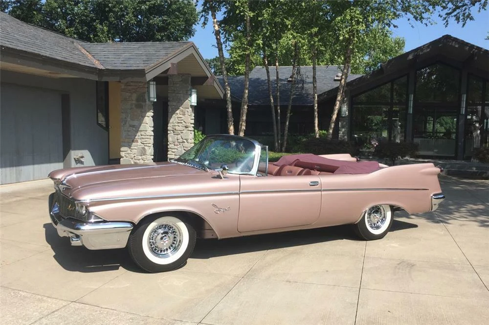 1960 Chrysler Imperial 2nd Gen - Image 2 of 4