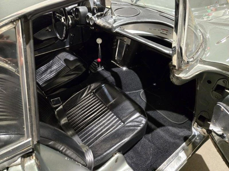 1960 Chevrolet Corvette C1 - Image 6 of 11