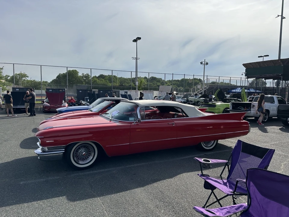 1960 Cadillac Series 62 5th Gen - Image 4 of 10