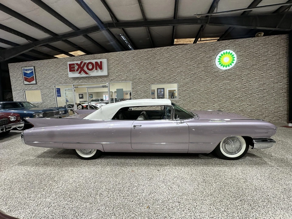 1960 Cadillac Series 62 5th Gen - Image 18 of 31