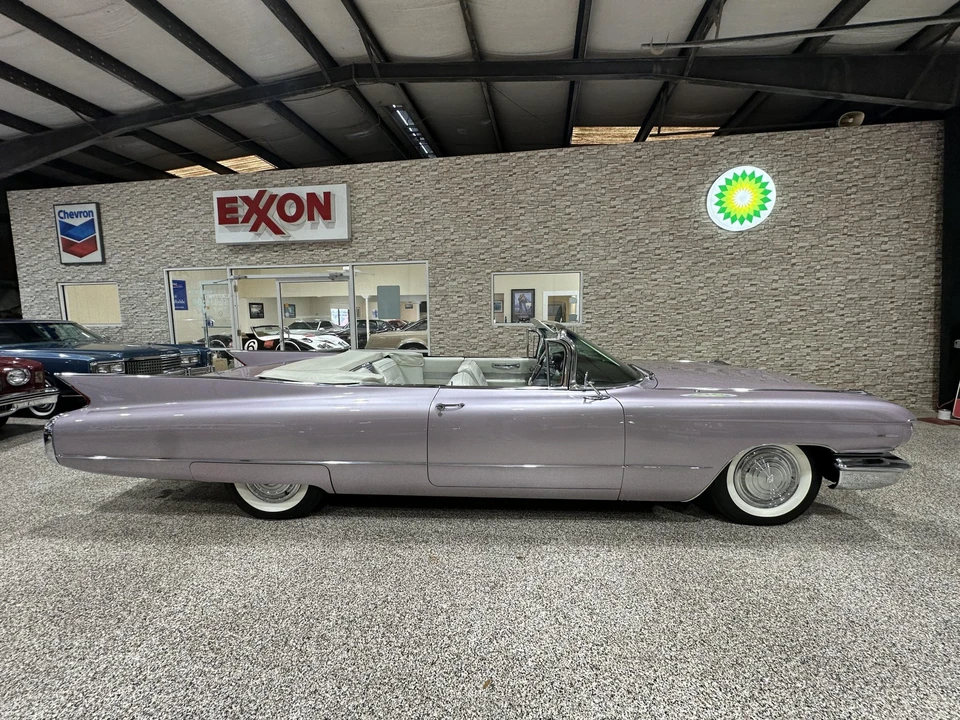 1960 Cadillac Series 62 5th Gen - Image 10 of 31