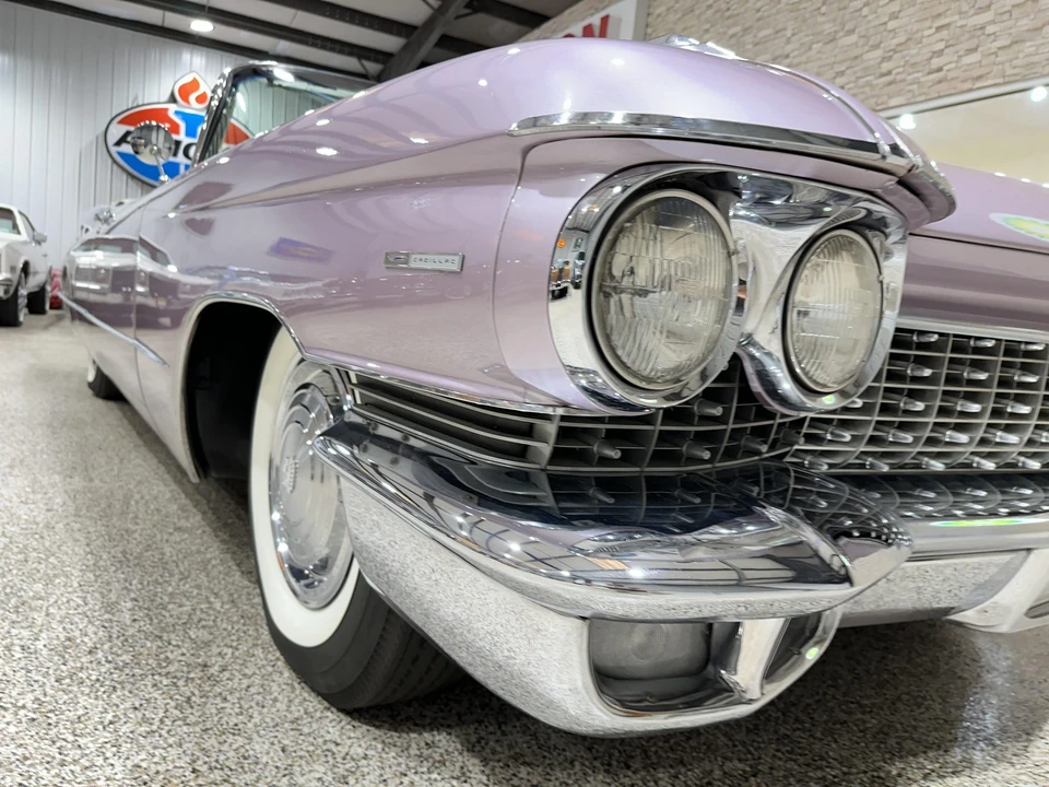 1960 Cadillac Series 62 5th Gen - Image 24 of 31