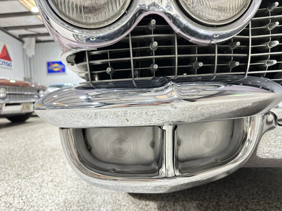 1960 Cadillac Series 62 5th Gen - Image 29 of 31