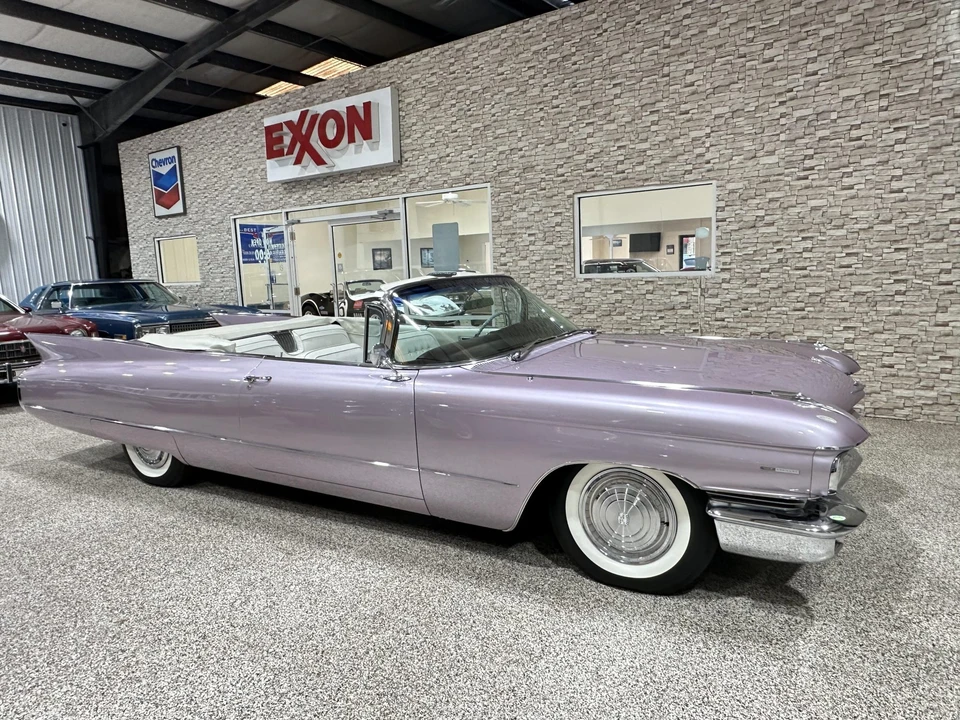 1960 Cadillac Series 62 5th Gen - Image 9 of 31