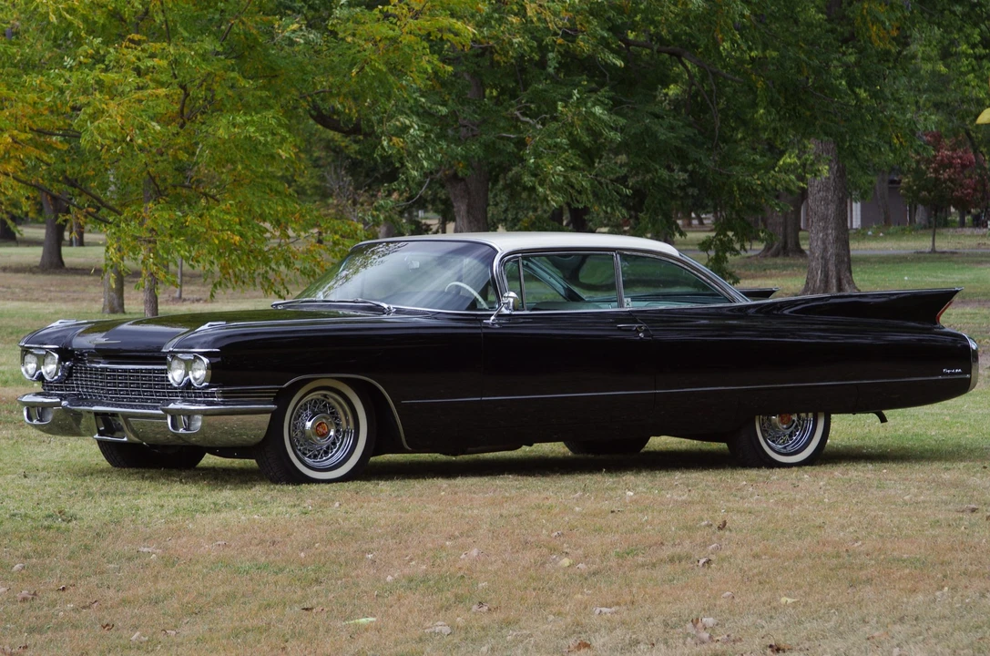 1960 Cadillac DeVille 1st Gen - Image 7 of 31