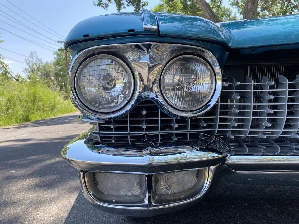 1960 Cadillac DeVille 1st Gen - Image 26 of 31