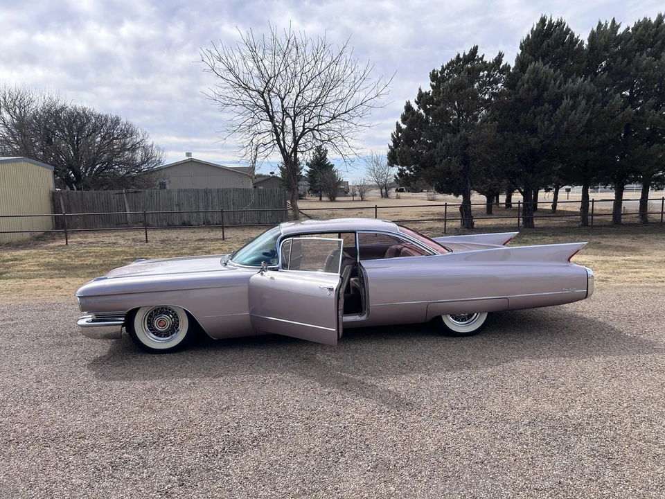 1960 Cadillac DeVille 1st Gen - Image 19 of 31