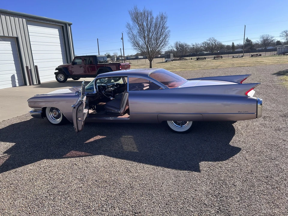 1960 Cadillac DeVille 1st Gen - Image 20 of 31