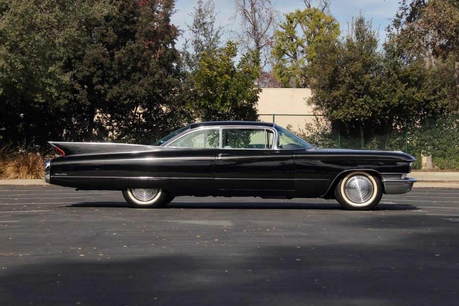 1960 Cadillac DeVille 1st Gen - Image 2 of 31