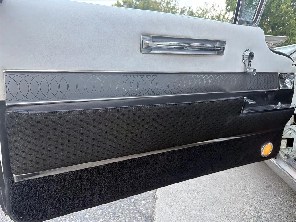 1960 Cadillac DeVille 1st Gen - Image 16 of 25