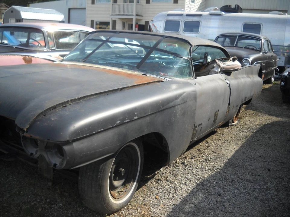 1960 Cadillac DeVille 1st Gen - Image 2 of 22