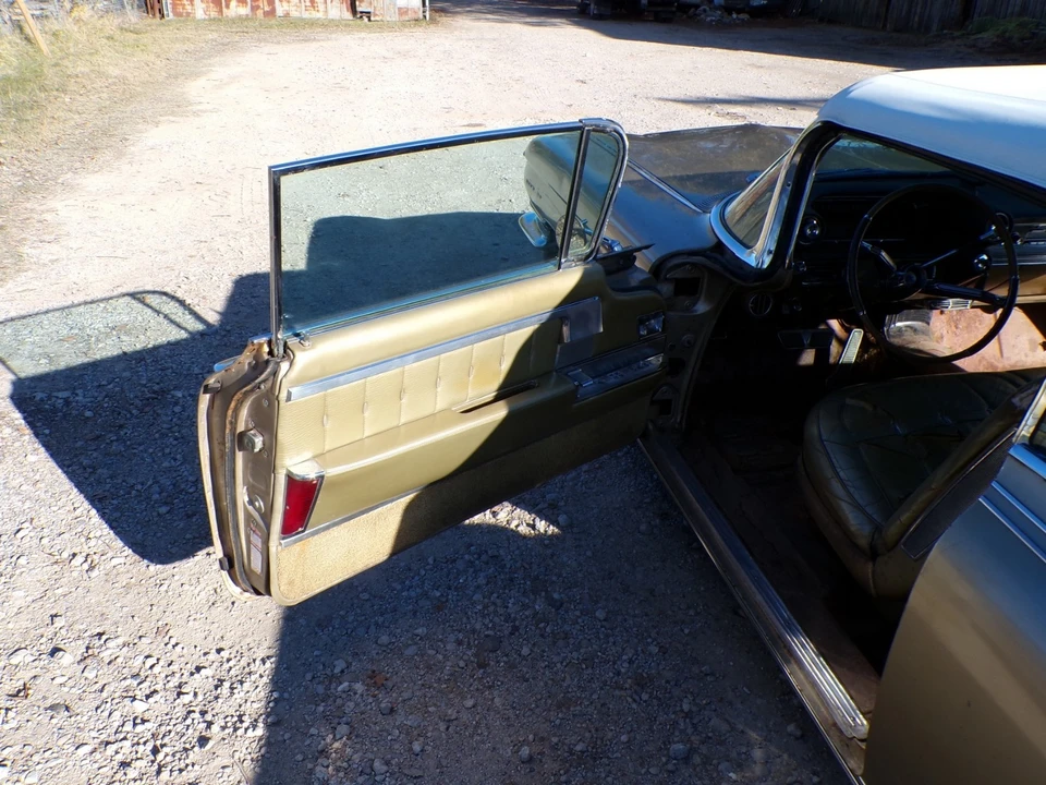 1960 Cadillac Eldorado 2nd Gen - Image 14 of 21