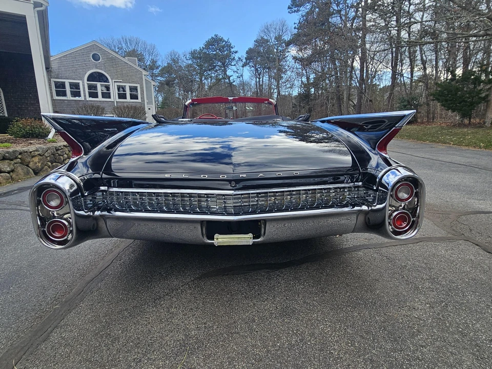 1960 Cadillac Eldorado 4th Gen - Image 28 of 31