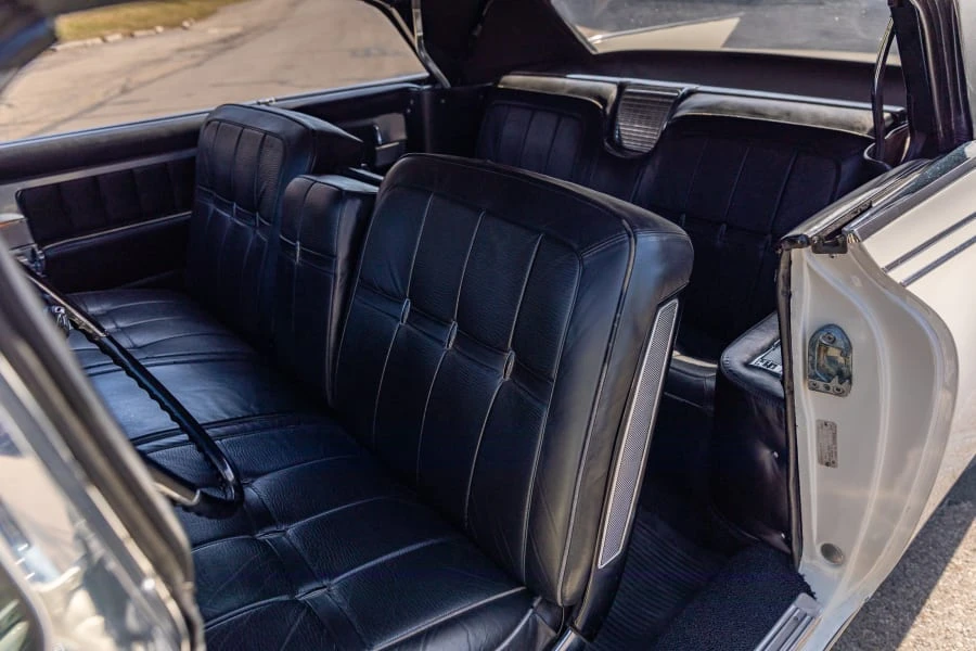 1960 Cadillac Eldorado 4th Gen - Image 23 of 31