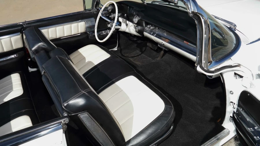 1960 Cadillac Eldorado 4th Gen - Image 5 of 17