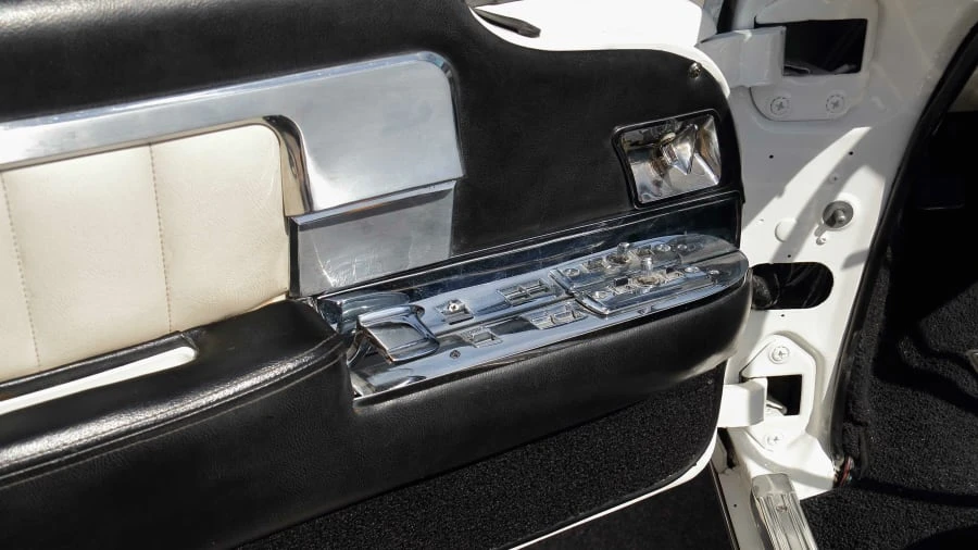 1960 Cadillac Eldorado 4th Gen - Image 10 of 17