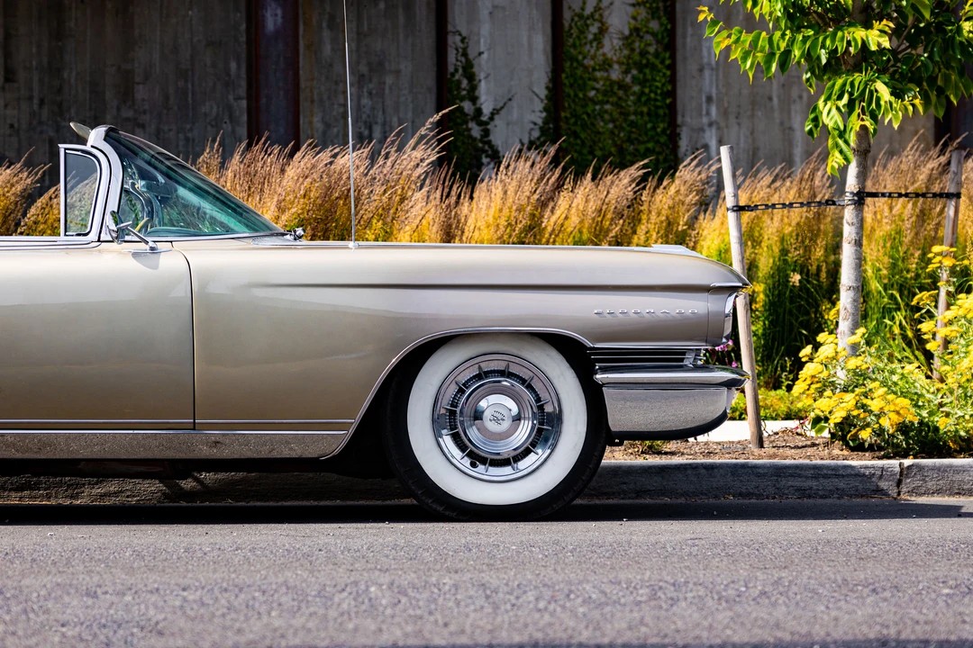 1960 Cadillac Eldorado 4th Gen - Image 15 of 31