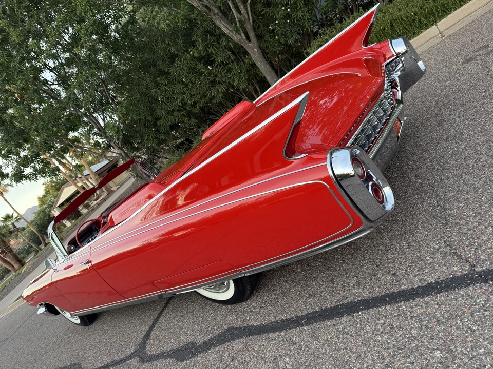 1960 Cadillac Eldorado 4th Gen - Image 16 of 31