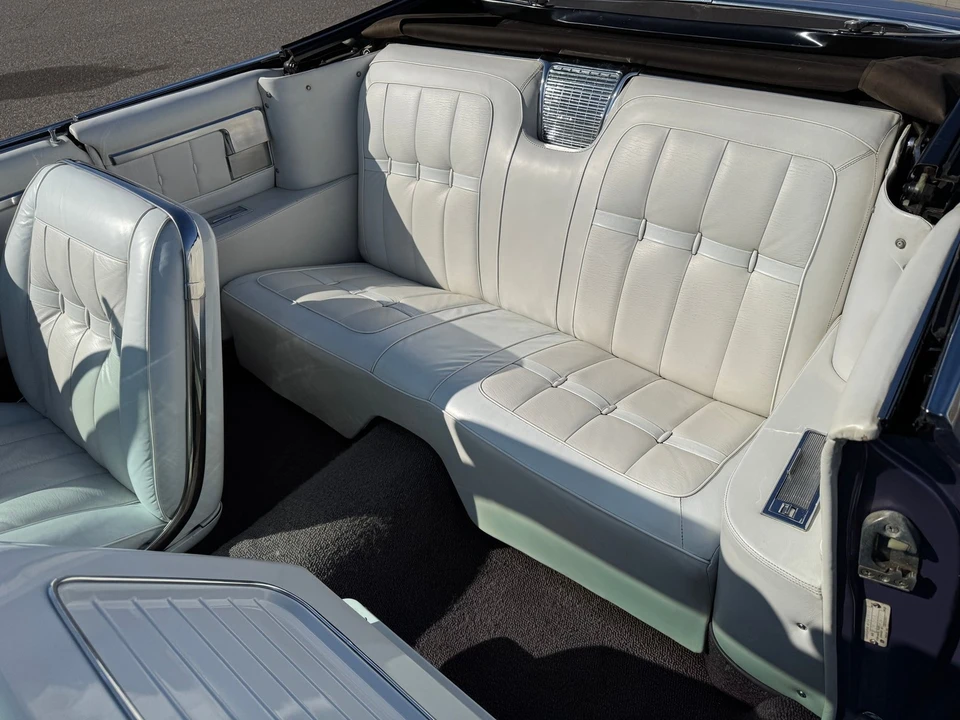1960 Cadillac Eldorado 2nd Gen - Image 14 of 21