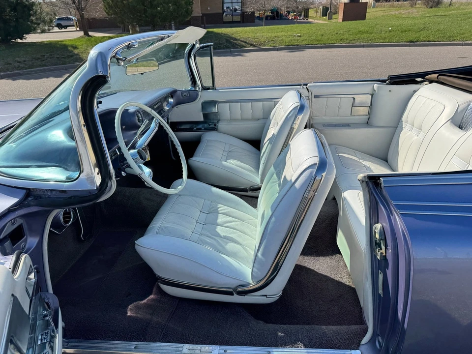 1960 Cadillac Eldorado 2nd Gen - Image 11 of 21