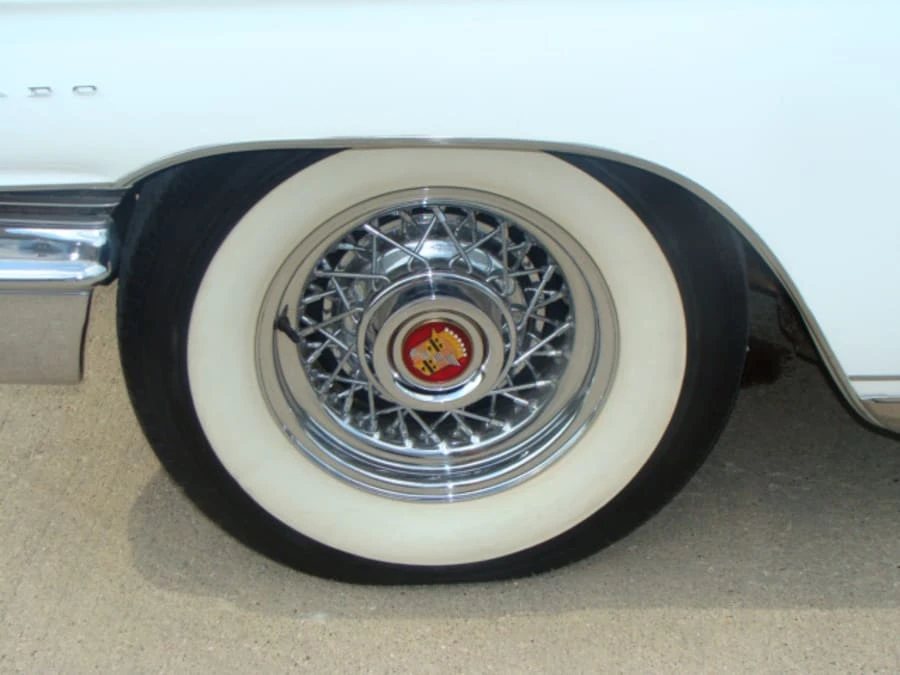 1960 Cadillac Eldorado 4th Gen - Image 7 of 9