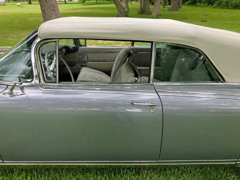 1960 Cadillac Eldorado 4th Gen - Image 22 of 31
