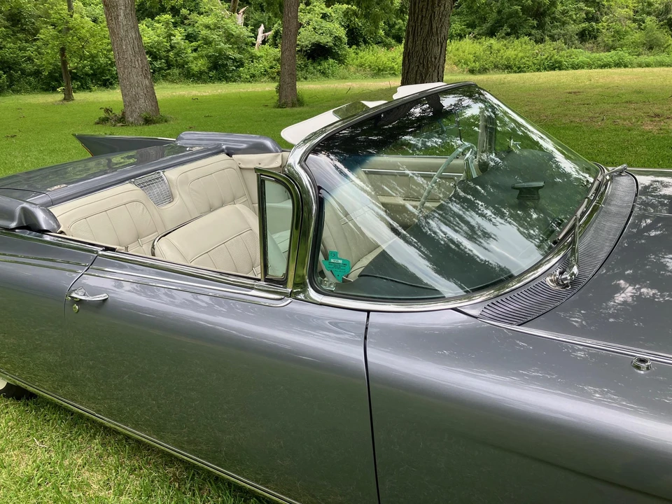 1960 Cadillac Eldorado 4th Gen - Image 29 of 31
