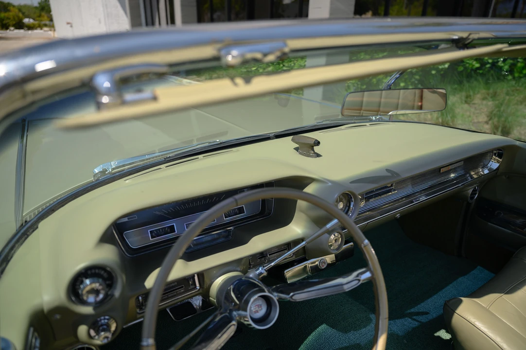 1960 Cadillac Eldorado 4th Gen - Image 29 of 31