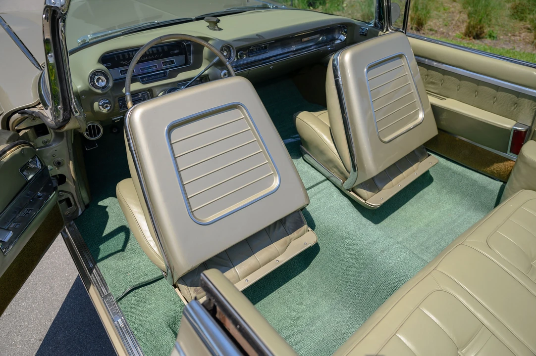 1960 Cadillac Eldorado 4th Gen - Image 15 of 31
